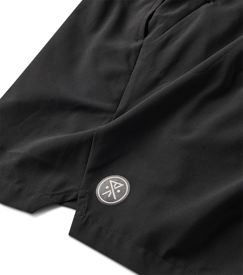 Bommer 2.0 7" Shorts - Black - Image 3