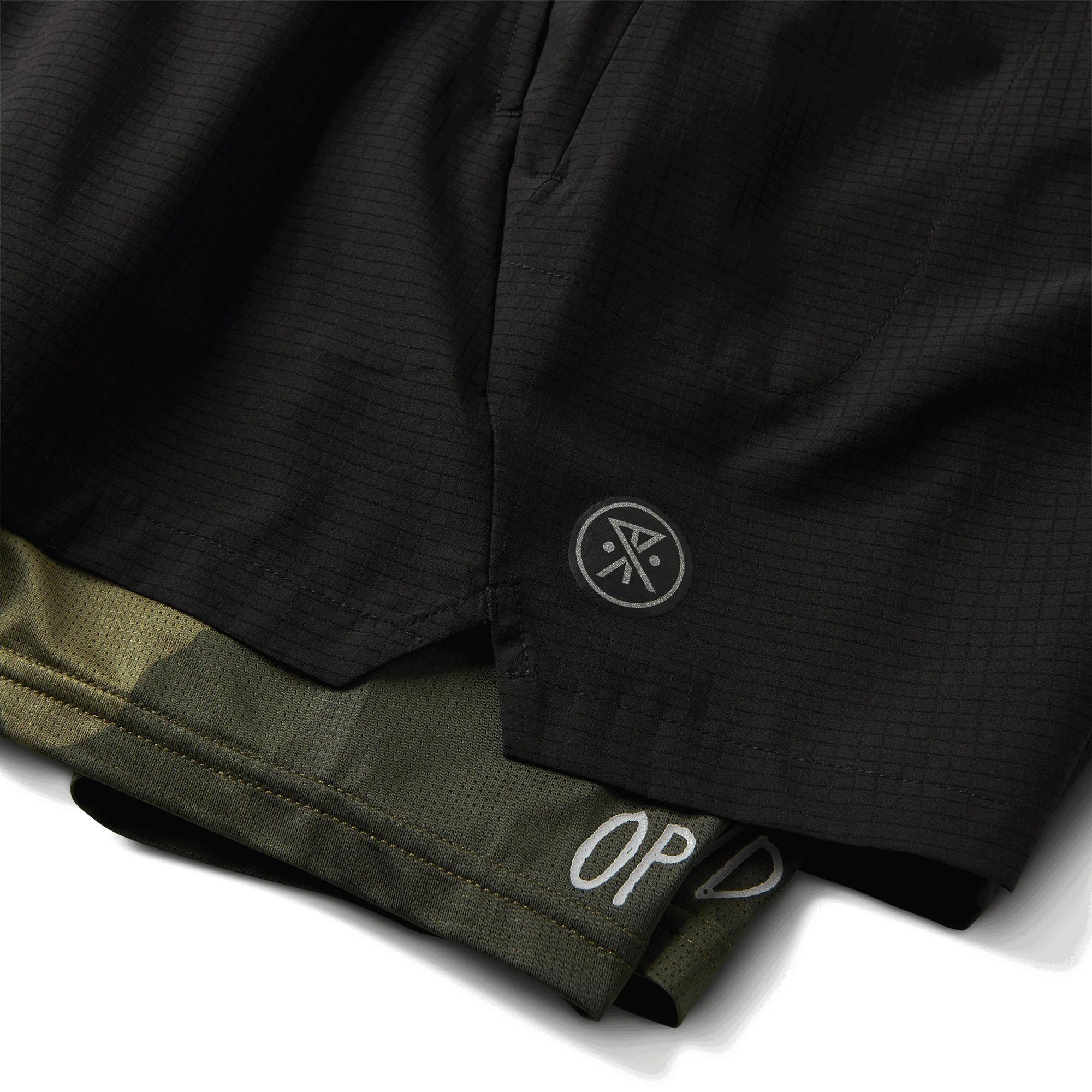 Bommer 3.5" Shorts - Black - Image 7